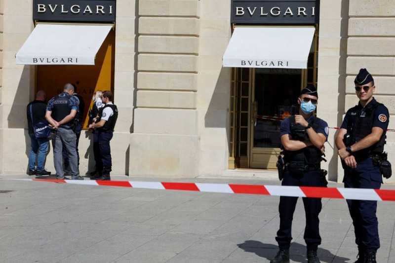 ini perampokan canggih perampok curi perhiasan 10 juta euro dari bulgari paris 210907231618