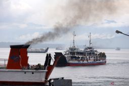antarafoto persiapan kapal penyeberangan jelang arus mudik 190422 bcs 5 wqRWB5