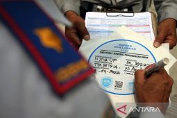 antarafoto uji kelayakan angkutan umum lebaran 190422 ia 7 EYVi4m