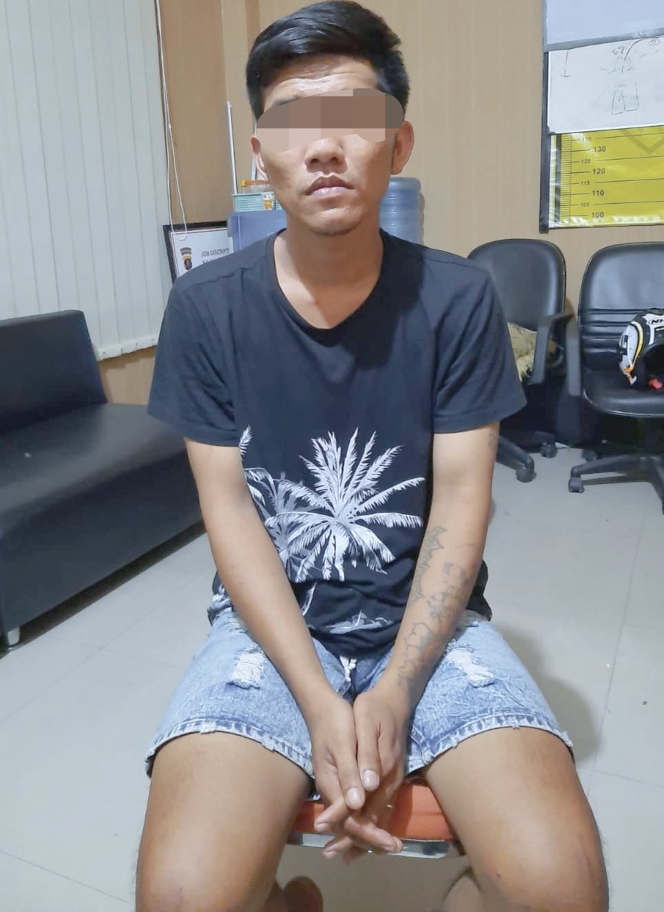 pelaku penikaman dua orang di berbas Bontang