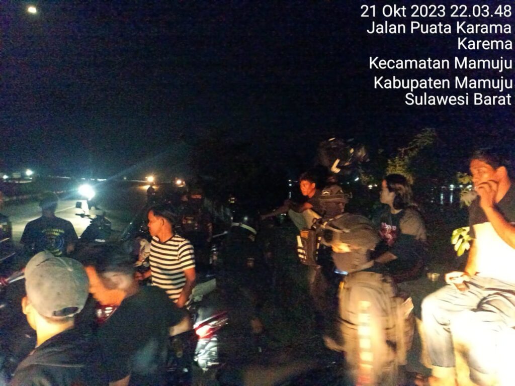 Cegah Gangguan Kamtibmas Dimalam Hari, Satgas Preventif OMB Polresta Mamuju Gencar Gelar Patroli Dialogis IMG 20231022 WA0001