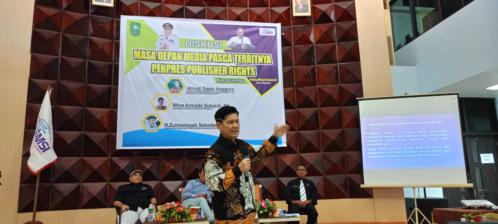 Wartawan Senior dan Praktisi Pers Wina Armada Sukardi