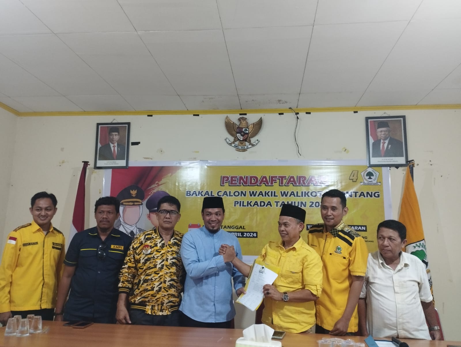 Aswar mendaftar Wawali lewat partai Golkar