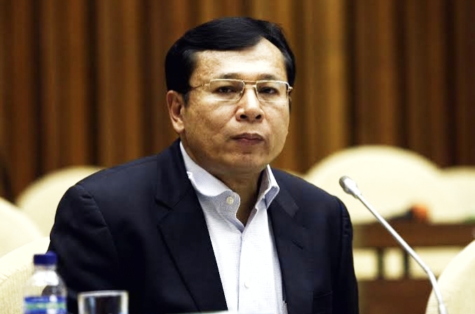 Ekonom senior Raden Pardede