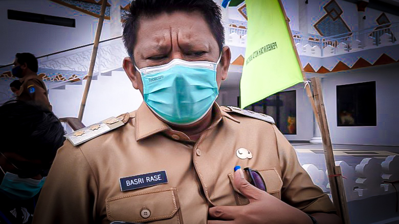 Wali Kota Bontang Basri Rase