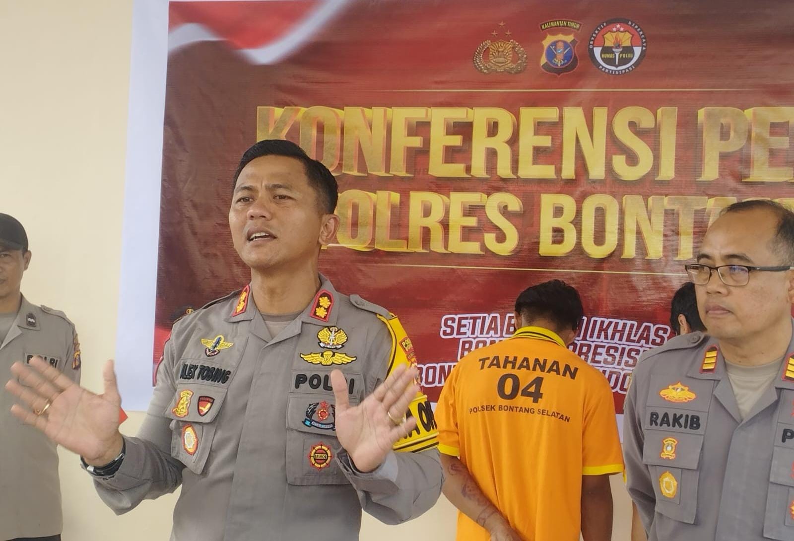 Kapolres Bontang, AKBP Alex Frestian Lumban Tobing