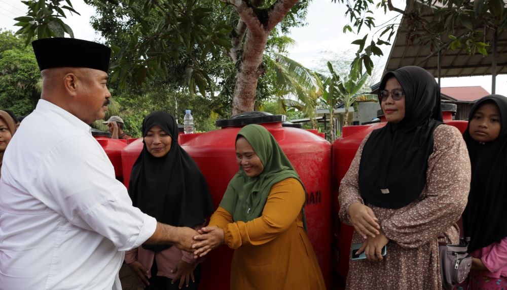 Sukses Program Edi Damansyah Mengalirkan Air Bersih, Desa-Desa Kukar Kian Bertumbuh