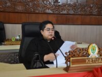 Wakil Ketua DPRD Kaltim Pimpin Rapat Paripurna Bahas Agenda Penting
