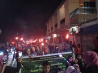 Sambut Ramadan, 1.500 Peserta Meriahkan Pawai Obor di Loktuan