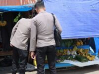 Melalui Program Minggu Kasih, Kapolresta Mamuju Tinjau Harga Bahan Pokok di Pasar Sentral Mamuju