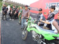 DHEN3027 copy 800x600