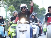 Ratusan Vespa Serbu Samarinda, Wagub Kaltim Ikut Ngebut Bareng Scooterist di WBSK XXXV