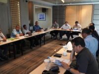 DPRD Kaltim menggelar RDP bersama Dinas PUPR-PERA di Gedung E, Kompleks DPRD Kaltim