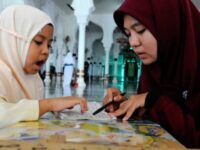 Minimnya perhatian Pemerintah terhadap guru TPA di Kaltim.