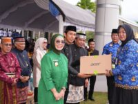 256 Guru di Bontang Dapat Hadiah di Hari Pendidikan Nasional 2025