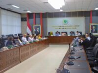 RDP Komisi IV DPRD Kaltim soal Pelaksanaan Program Gratispol. (Foto : Humas Sekretariat DPRD Kaltim)