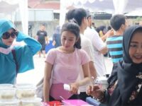 Warga Serbu Gerakan Pangan Murah di Samarinda, Harga Irit Belanja Hemat!