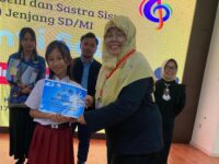 Charisa Rehuellah dari SD Galilea Raih Juara 1 Lomba Menyanyi Solo FLS2N 2025 di Bontang