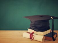 BSI Buka Beasiswa Prestasi 2025: Gratis Kuliah, Uang Saku Rp1,5 Juta, hingga Magang di Industri Syariah