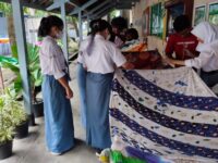 Sekolah yang menjadikan budaya sebagai faktor penting dalam pendidikan.