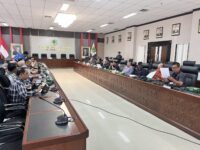 Rapat Pansus DPRD Kaltim untuk RPJMD 2025-2029. (Foto : Humas Sekretariat DPRD Kaltim)