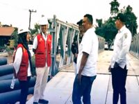 PU Kukar Tinjau Progres Pembangunan Jembatan Jongkang, Pastikan Akses Warga Tetap Terjaga