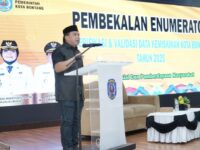 Wakil Wali Kota Bontang, Agus Haris dalam pembekalan enumerator di pendopo Rujab (dok: Labib/expresi)