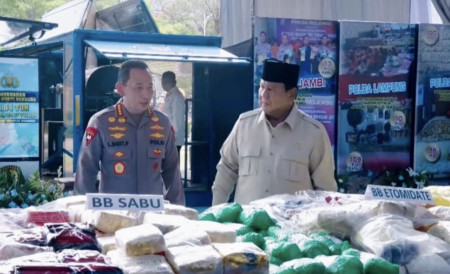 Presiden Prabowo hadir langsung dalam pemusnahan barang bukti narkoba (dok: Polri)