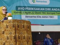 Ketua DPPM Kutim sekaligus Ketua Tim Penggerak PKK Hj Siti Robiah