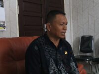 Kepala Bidang Pemberdayaan Usaha Mikro Dinas Koperasi dan UMKM Kutim, Pasombaran (dok :Dir/exprei)
