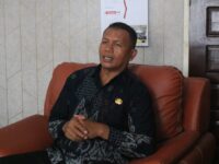 Kepala Bidang Pemberdayaan Usaha Mikro Dinas Koperasi dan UMKM Kutim, Pasombaran (dok :Dir/exprei)