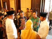 Bupati Kutim Ardiansyah Sulaiman dalam Rapat Koordinasi Pencegahan Korupsi Wilayah Kalimantan Timur yang dihadiri jajaran Komisi Pemberantasan Korupsi (KPK), Gubernur Kaltim Rudi Mas’ud, (dok : Ahm/expresi)