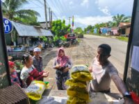 Penyaluran 520 paket beras SPHP (dok : Ahm/expresi)