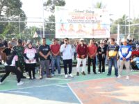 Wakil Bupati Kutai Timur, Mahyunadi, yang turut hadir dalam pertandingan tersebut (dok : Ahm/expresi)