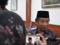 Asisten Administrasi Umum Setkab Kutim, Sudirman Latif (dok : Ahm/expresi)