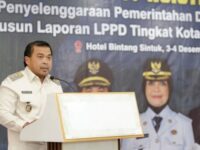 Wawali Bontang Agus Haris dalam gelaran Asistensi Penyusunan Laporan Penyelenggaraan Pemerintahan Daerah (LPPD) Tahun 2025, Rabu 3 Desember.