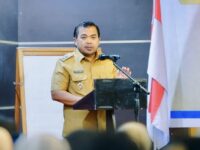 Wawali Kota Bontang, Agus Haris dalam acara Bimtek berkaitan dengan dunia pariwisata
