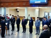 Bupati Kutai Timur, Ardiansyah Sulaiman melantik pejabat pimpinan tinggi pratama dan fungsional di Ruang Meranti.(Dok: tio/expresi)