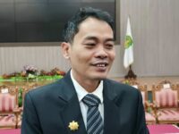 Asisten I Bidang Pemerintahan dan Kesejahteraan Rakyat Setkab Kutim, Trisno (dok: tio/expresi)