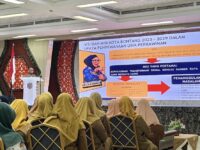 Wali Kota Bontang, Neni Moernaeni dalam rapat koordinasi pencegahan pernikahan dini dan isu permasalahan perilaku remaja di Auditorium 3D, Senin, 22 Desember 2025. (Dok: Labib/Expresi)
