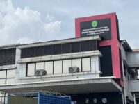 Kantor Unit Pelaksana Teknis Daerah (UPTD) Pelayanan Pajak dan Retribusi Daerah (PPRD) wilayah Kota Bontang di Jl. MH. Thamrin, Bontang Baru, Kec. Bontang Utara, Kota Bontang. (Dok: Labib/Expresi)