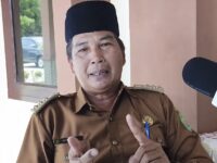 Camat Kongbeng, Petrus Ivung.(Dok: tio/expresi)