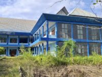 Gedung Kehutanan milik STIPER Kutai Timur yang disiapkan sebagai lokasi rintisan program Sekolah Rakyat.(Dok: tio/expresi)