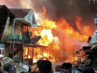 Kebakaran hebat melanda permukiman warga di Desa Batu Timbau, Kutai Timur.(Dok: Istimewa)