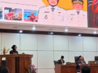 Neni Moerniaeni menyampaikan kondisi pertumbuhan ekonomi Bontang, dalam Rapat Paripurna DPRD membahas LKPJ tahun 2025 (dok:salsa/expresi)