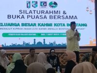 Bukber KAHMI Kota Bontang di pendopo rumah jabatan wali kota (dok:salsa/expresi)