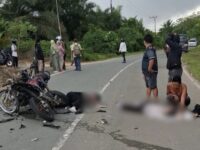 Korban kecelakaan tergeletak di jalan poros Muara Badak-Samarinda (dok: ist)