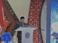 Wakil Wali Kota Agus Haris saat menyampaikan sambutan pada Perpisahan SMA Bahrul Ulum (dok:ist)
