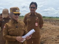 Wali Kota dan Kepala Dinas Lingkungan Hidup Bontang