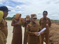 Neni Moerniaeni Tinjau Lahan Sekolah Rakyat
